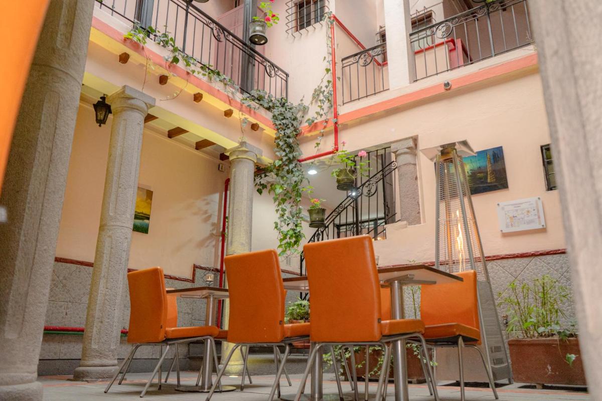Rincón Familiar Hostel Boutique - Housity