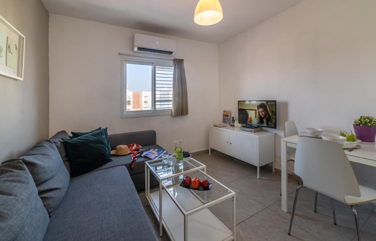 One Bedroom Apartment by Stay Eilat - Eilot Street - Housity
