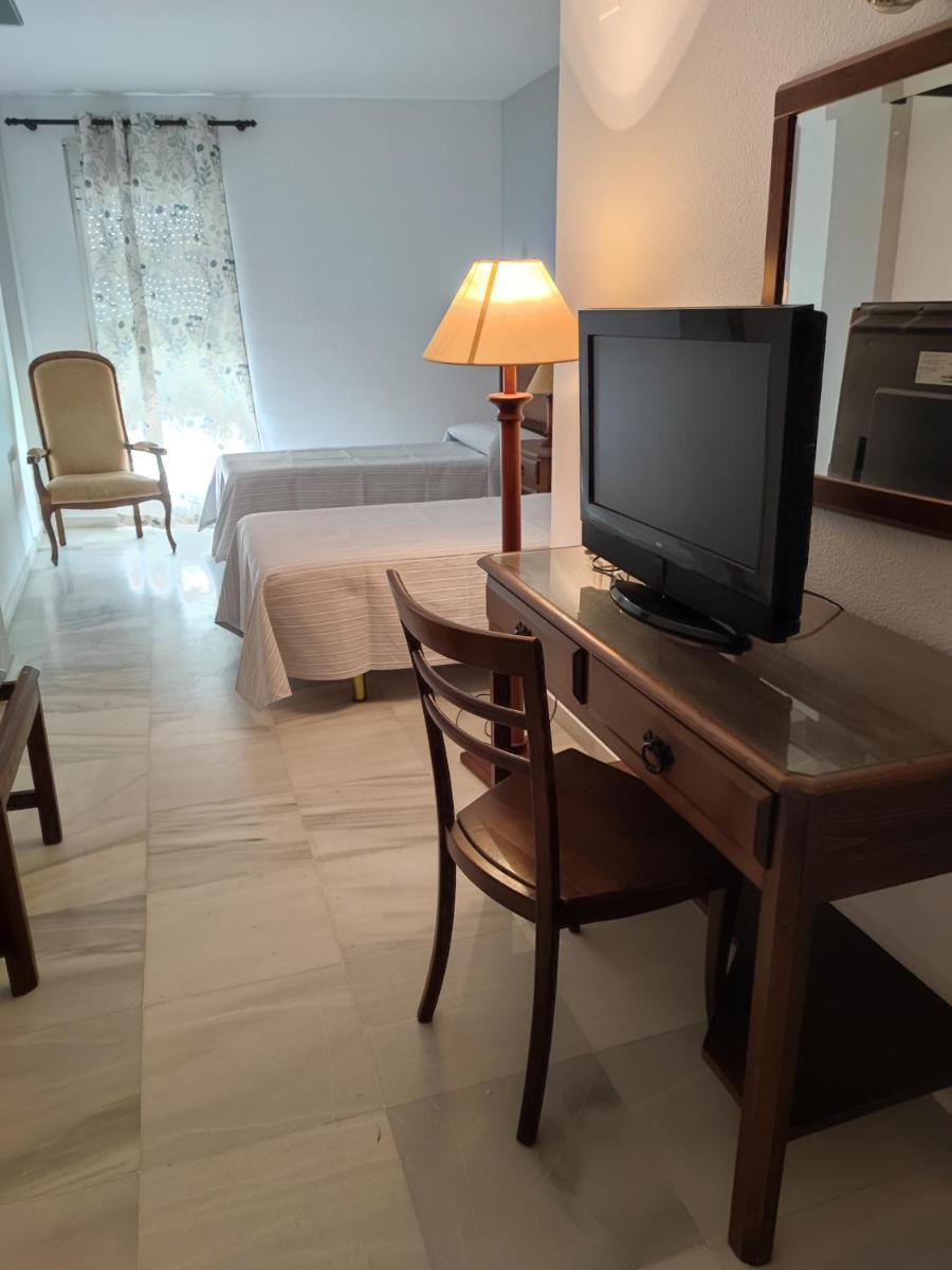 Hotel Cervantes - Housity