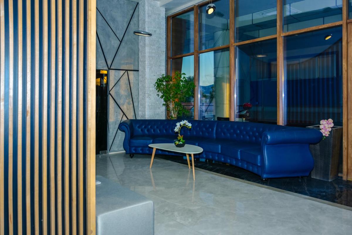 Hotel Story - Housity