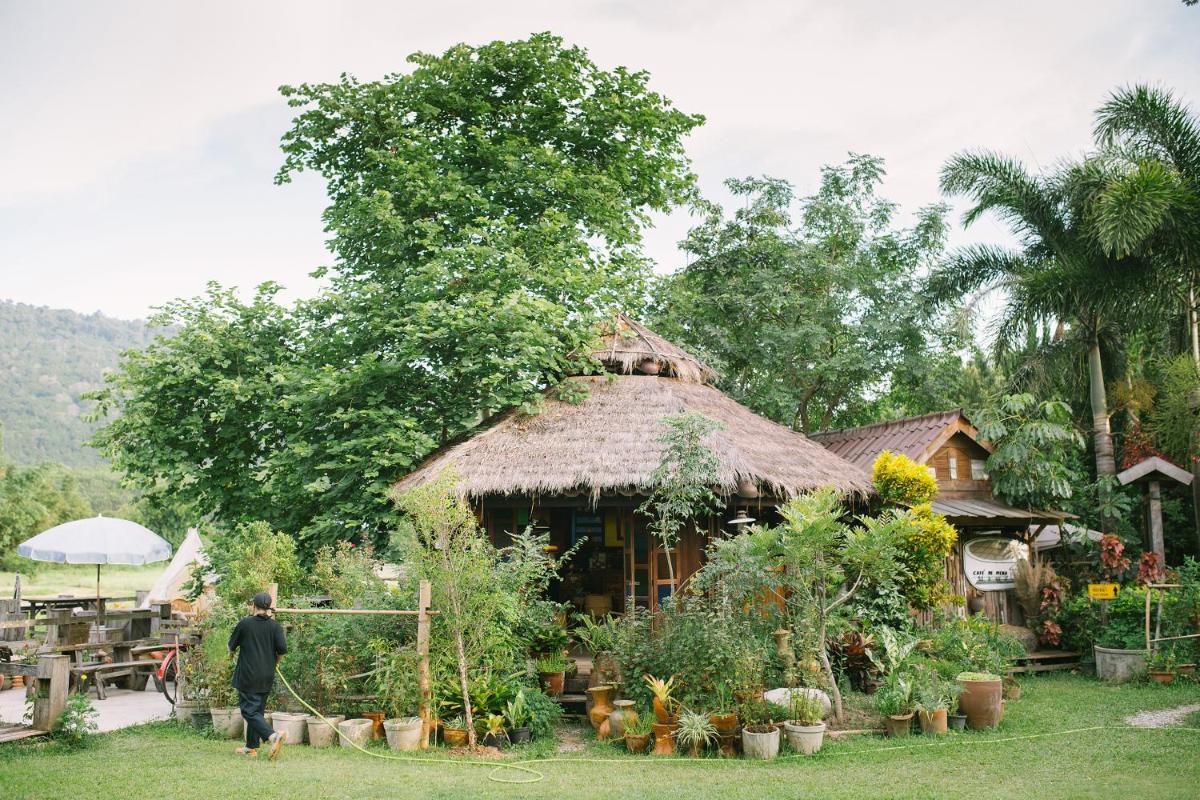 Phuruarounmai Organic Living Resort - Housity