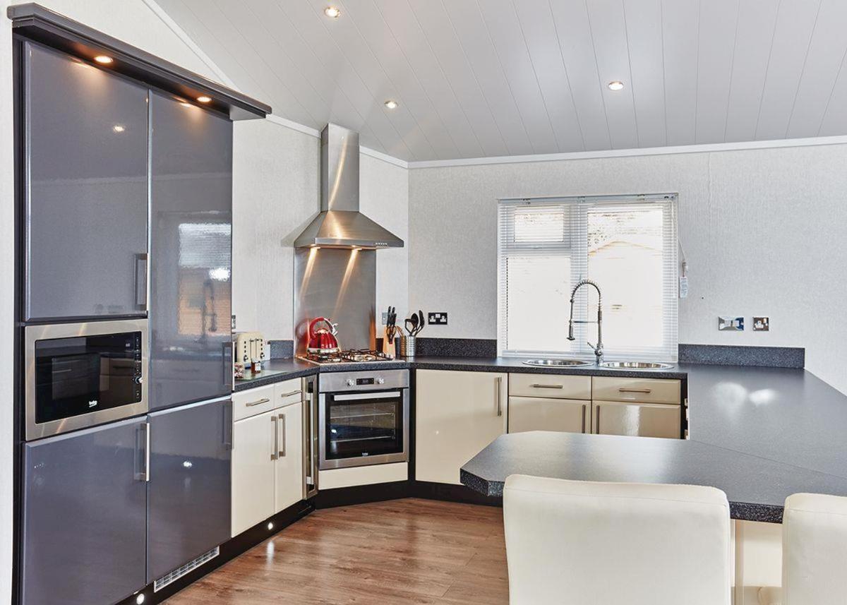 Waveney River Centre - Housity