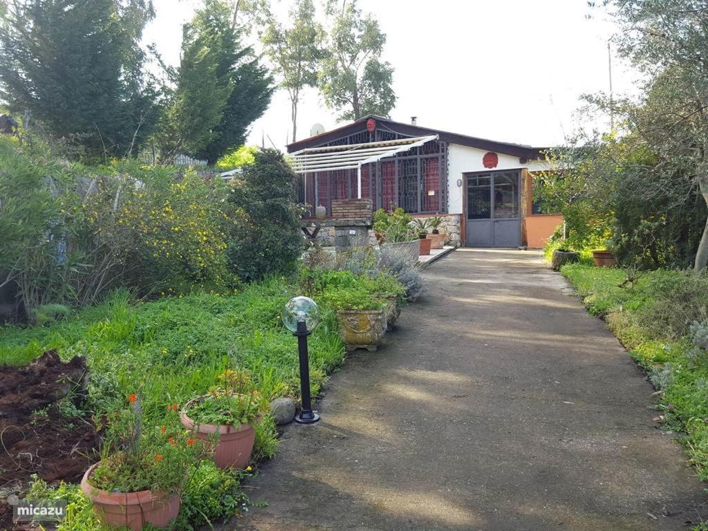 Casa Motta Camastra, panoramahouses, prive zwembad en free wifi - Housity