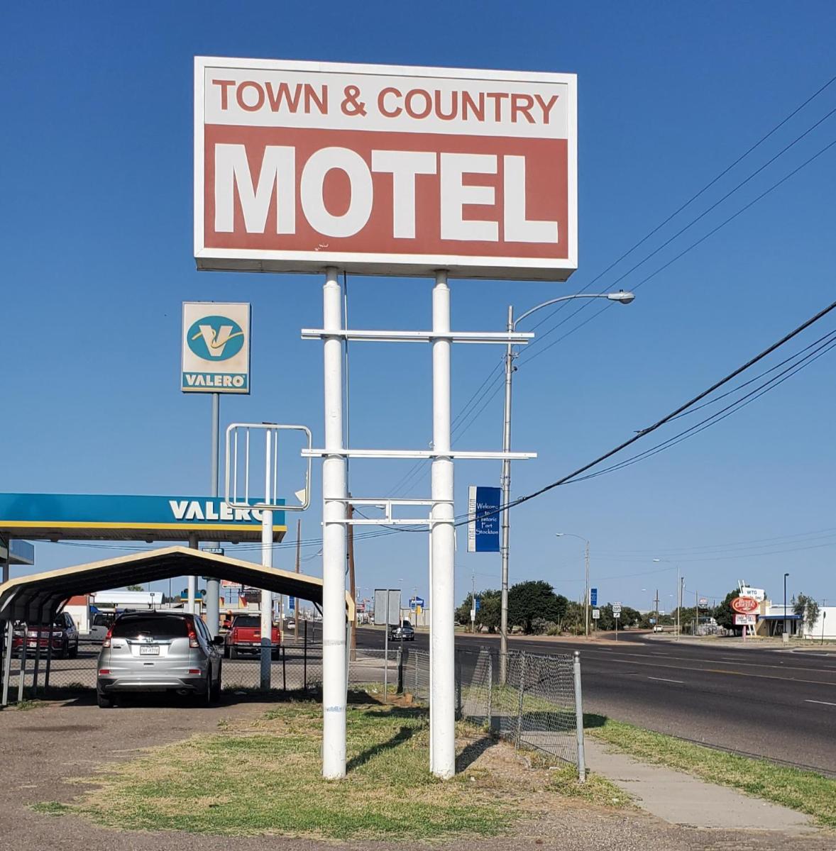 Town & Country - Housity