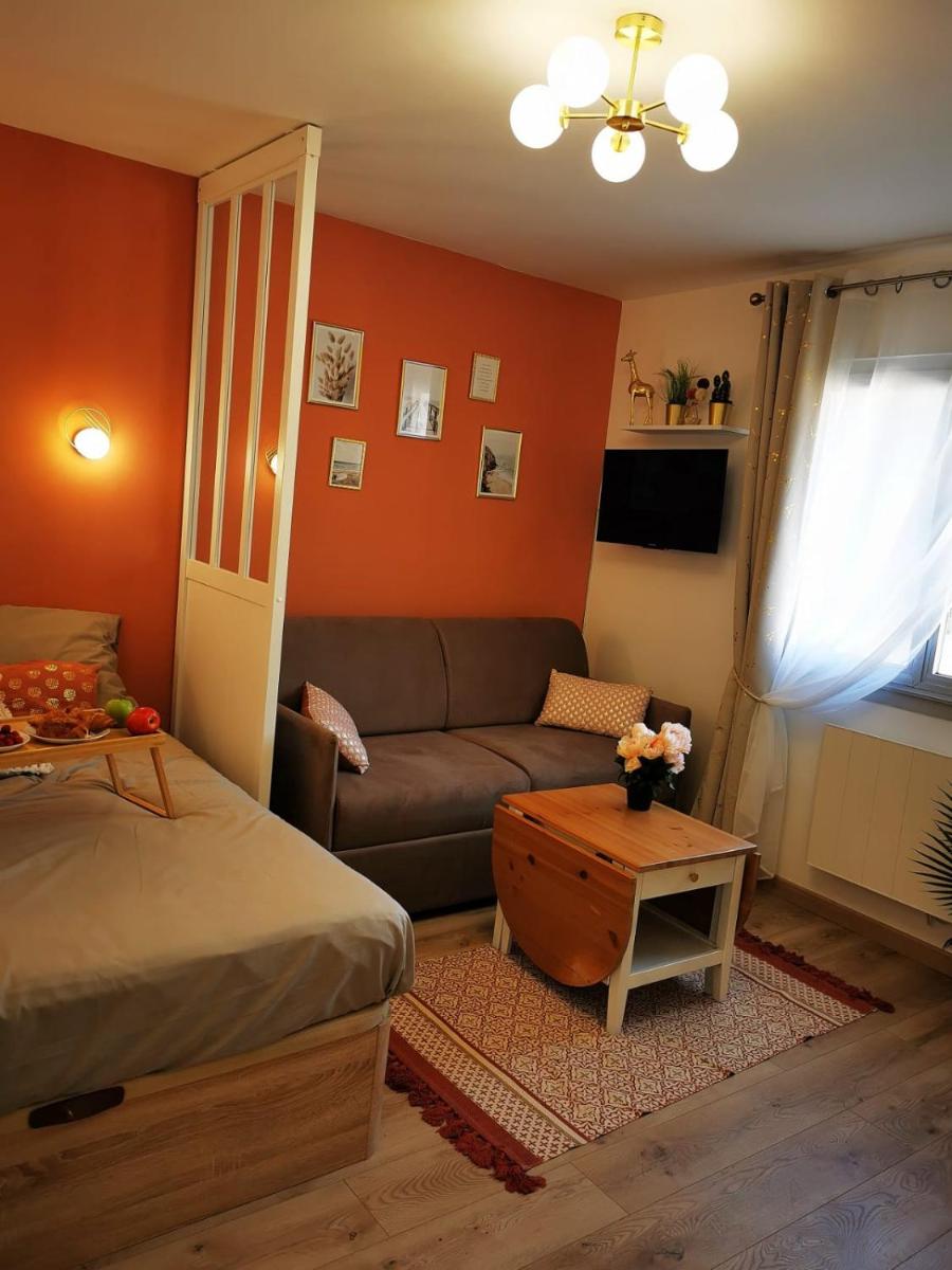 Petit Quai - Studio entièrement rénové plein centre Trouville - Housity