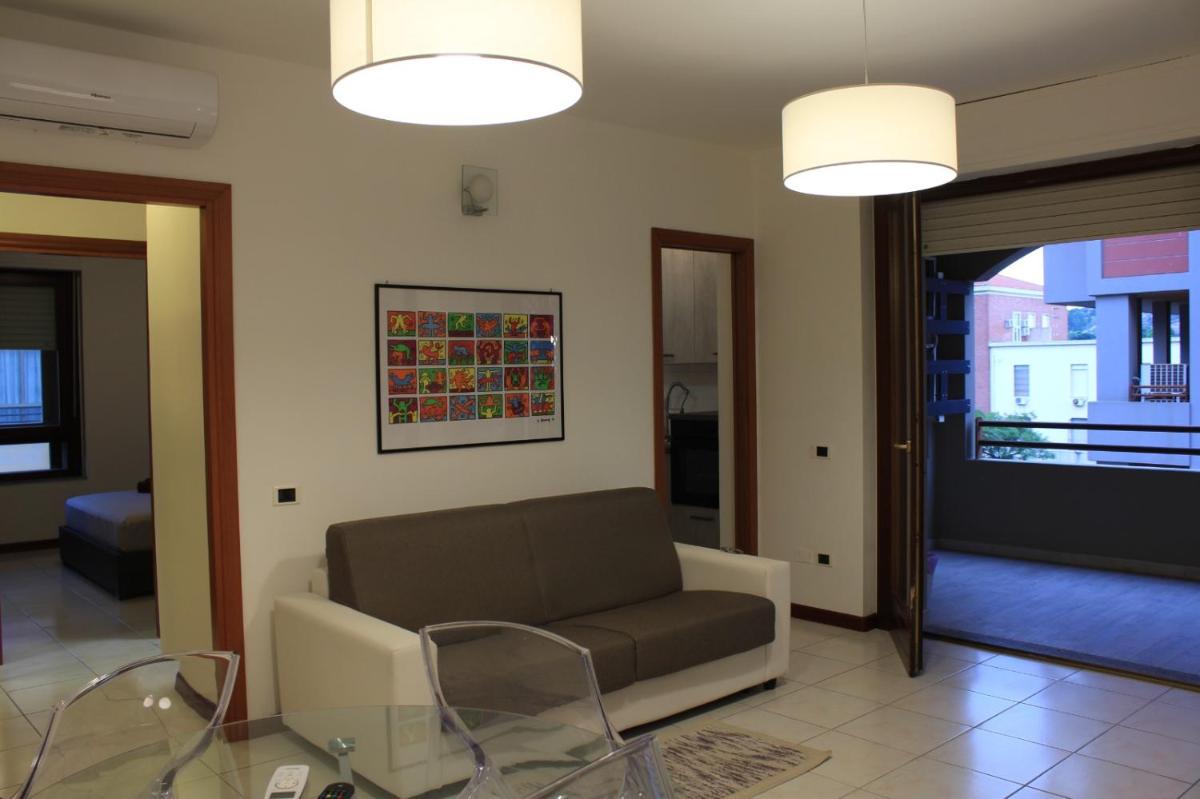 Poetto Beach - Housity