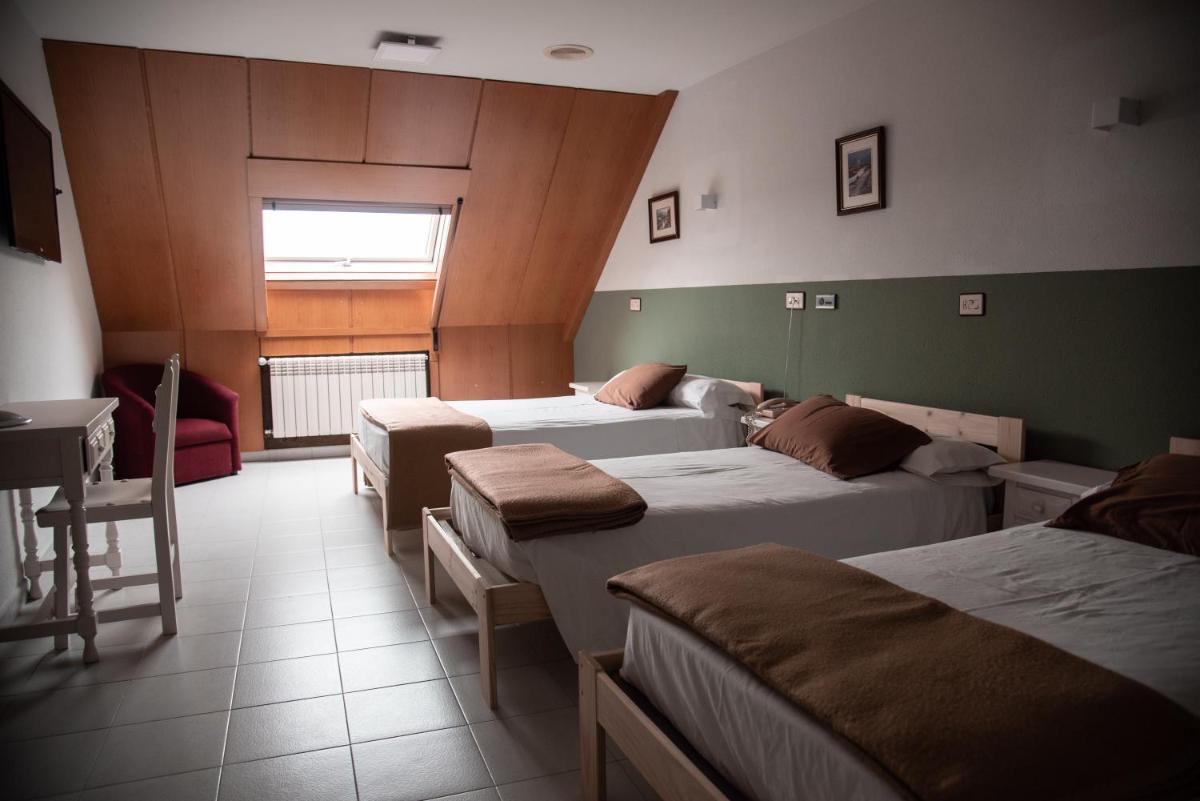 Hotel Los Olmos - Housity