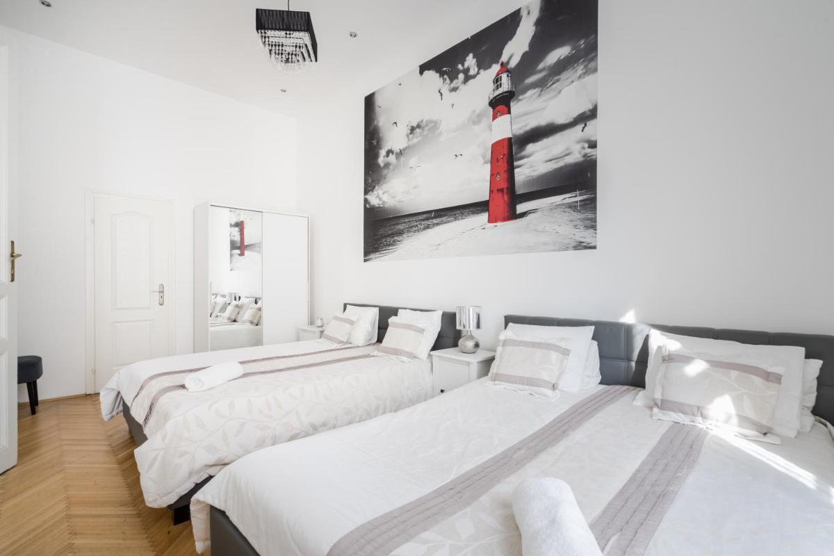 Real Apartments Vadász - Housity
