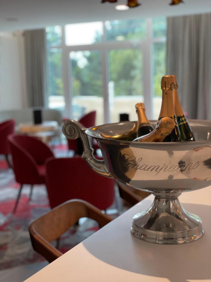 Boissons dans l'établissement Hotel SPA Husseren Collections - Proche Colmar - Eguisheim