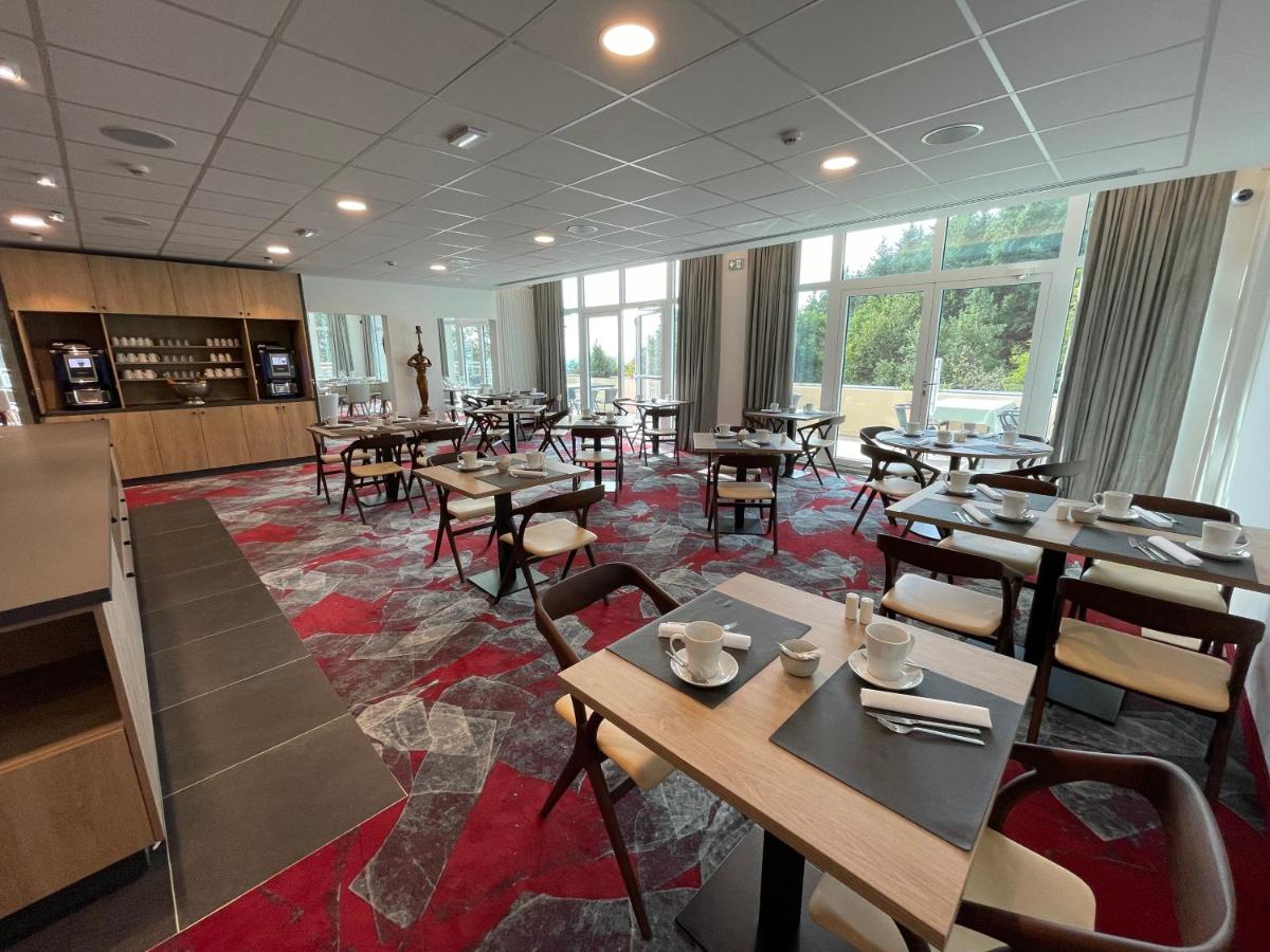 Restaurant ou autre lieu de restauration dans l'établissement Hotel SPA Husseren Collections - Proche Colmar - Eguisheim