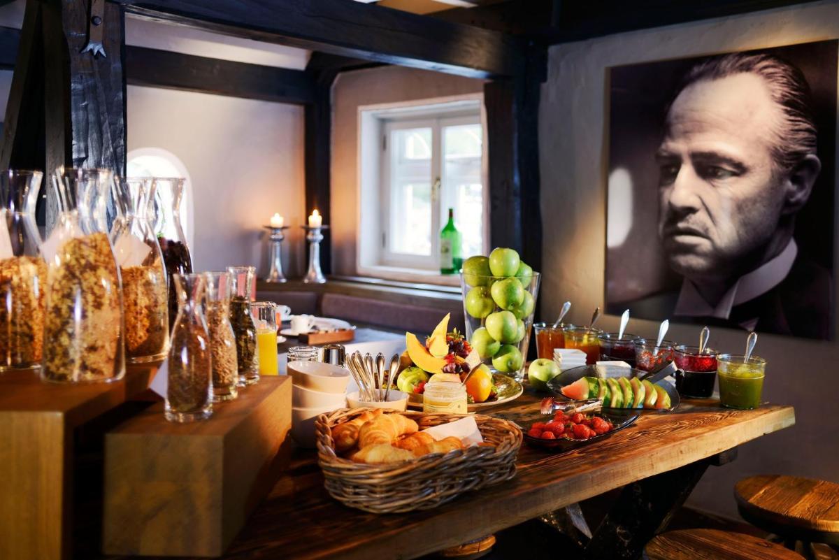 Essen im Hotel oder in der Nähe