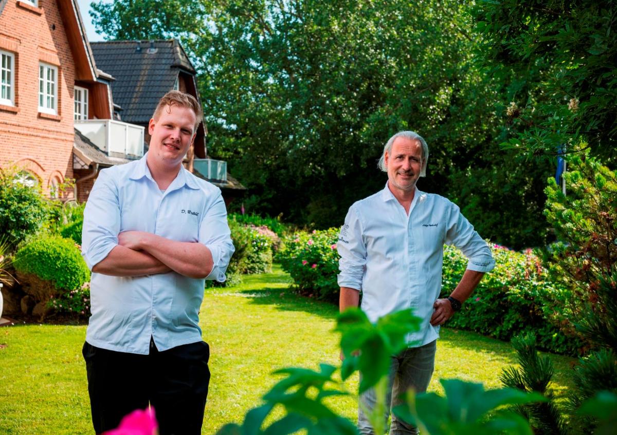 Ein Garten an der Unterkunft Relais & Châteaux Landhaus Stricker