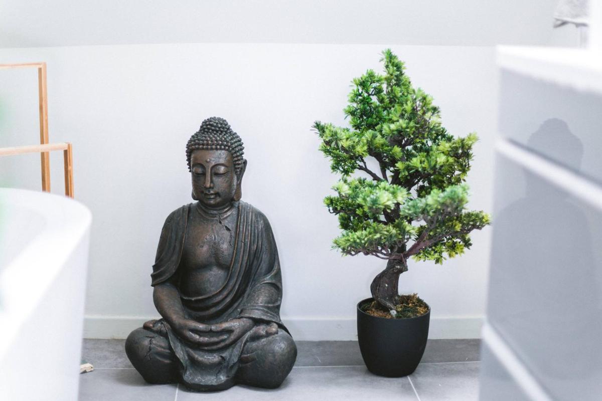 Au Zen Garden - Housity