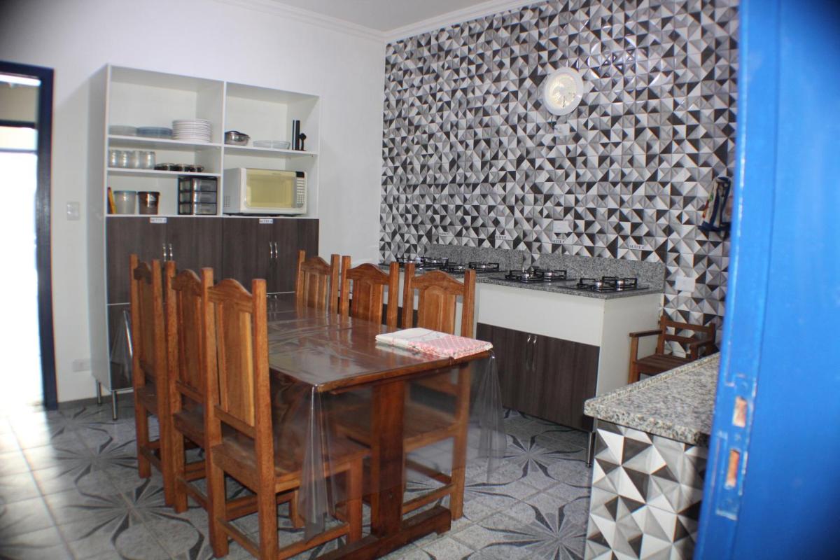 Pousada Flor de Aurora Bertioga - Housity