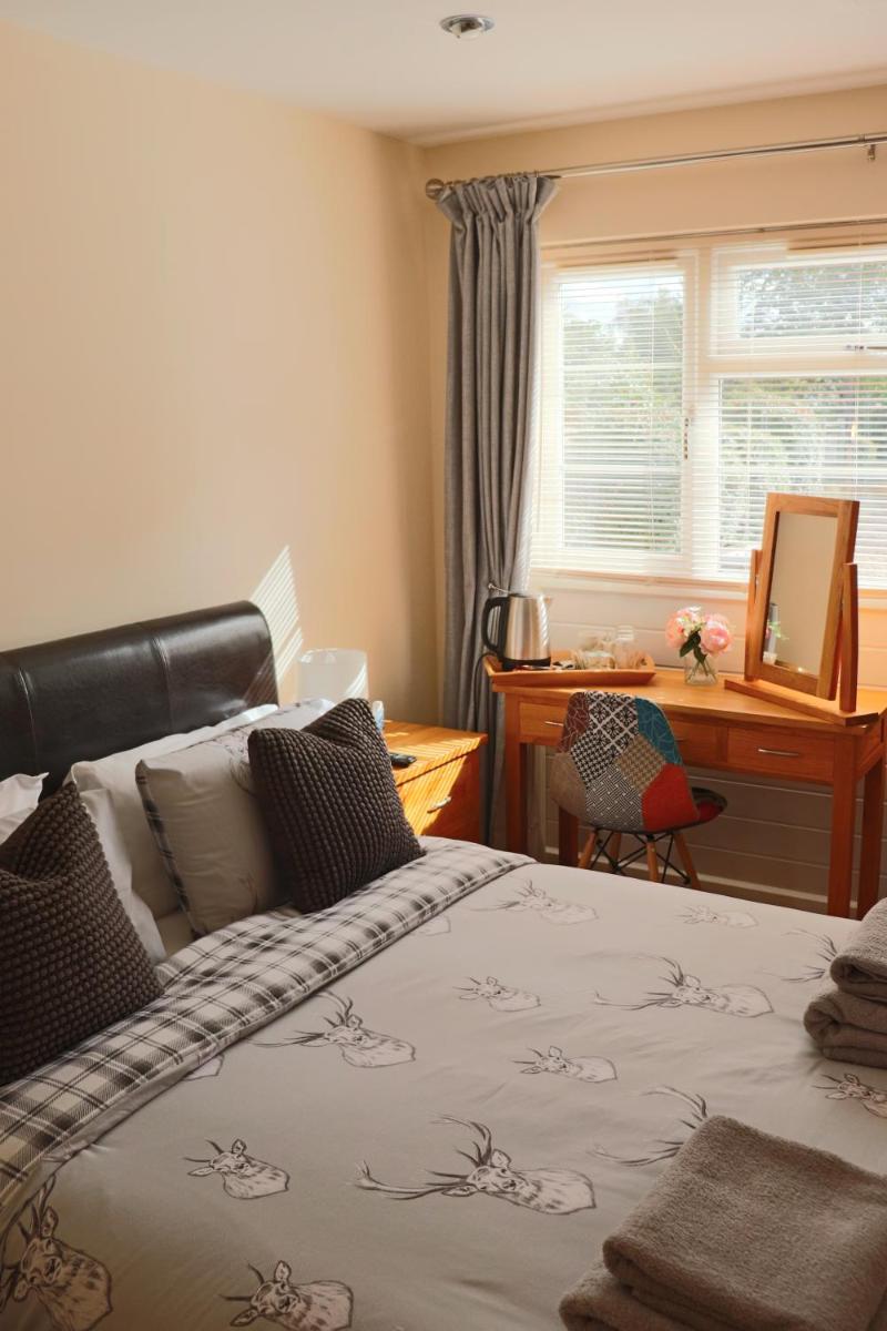 The White Hart - Housity