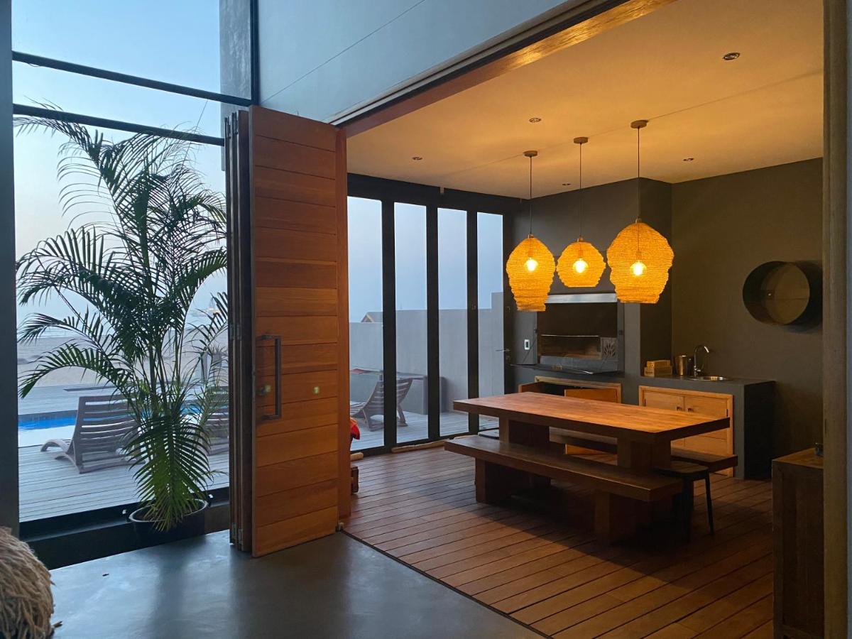 Dolphin Beach Villa - Housity