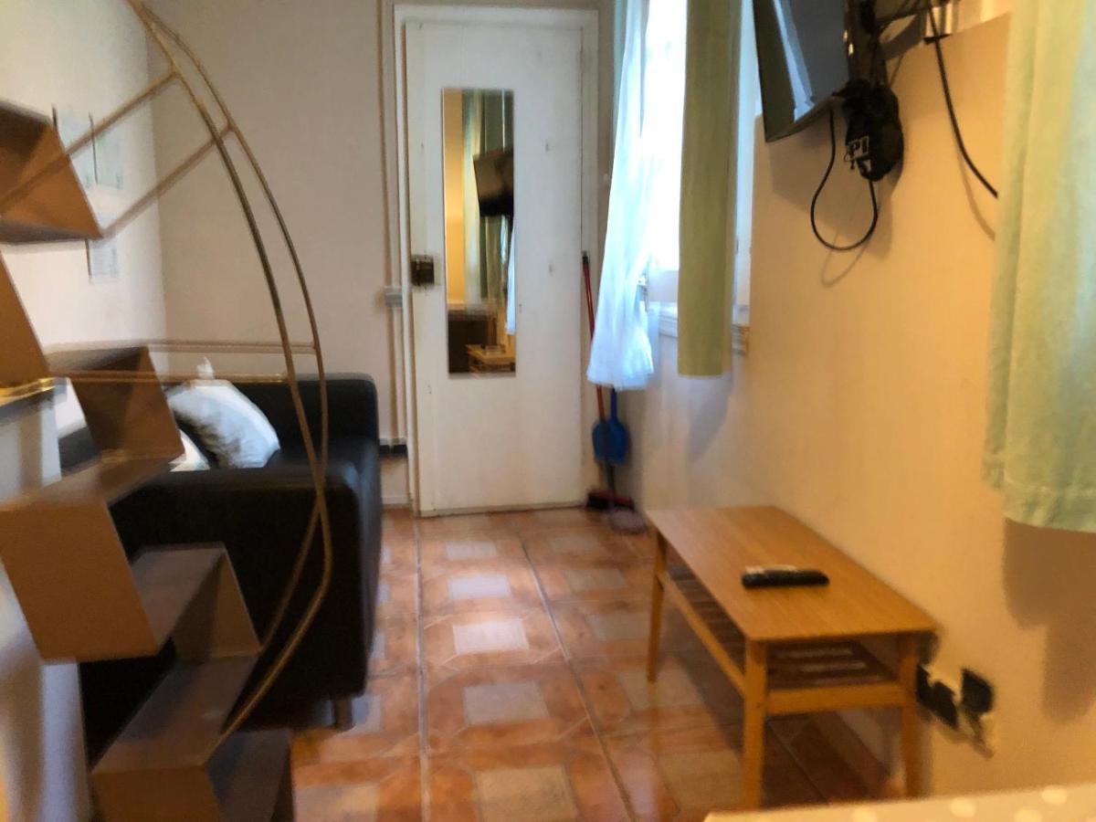 Estudio Finestrelles Barcelona - Housity