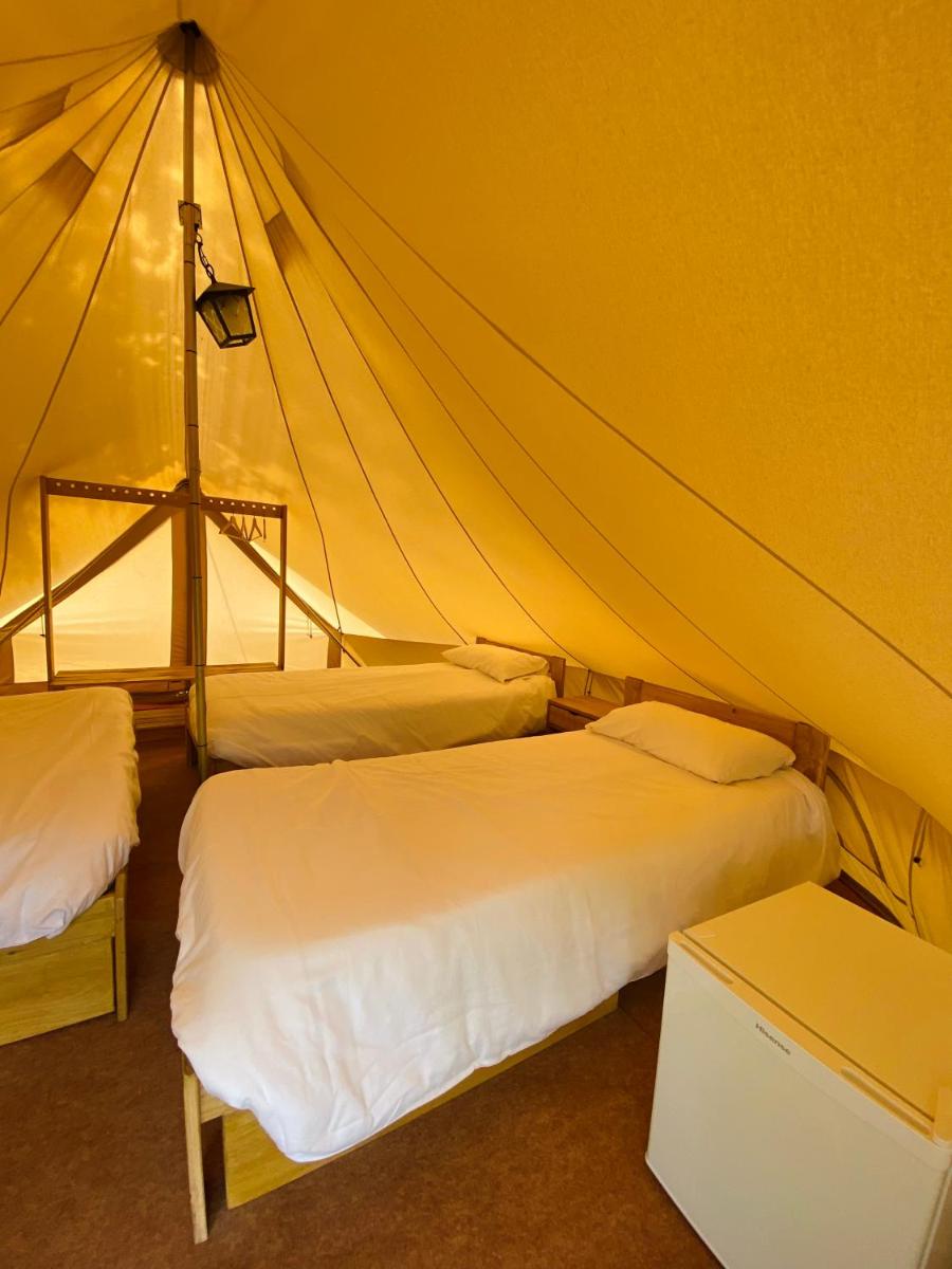 Camping Oliana - Housity