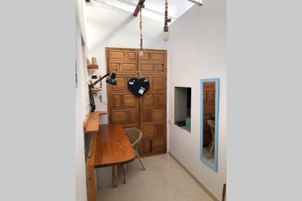 Amplia casa unifamiliar en zona rural con internet - Housity