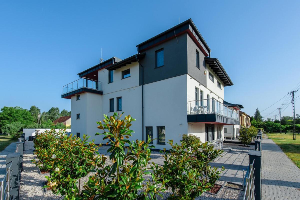 Theresa Vendégház - Housity