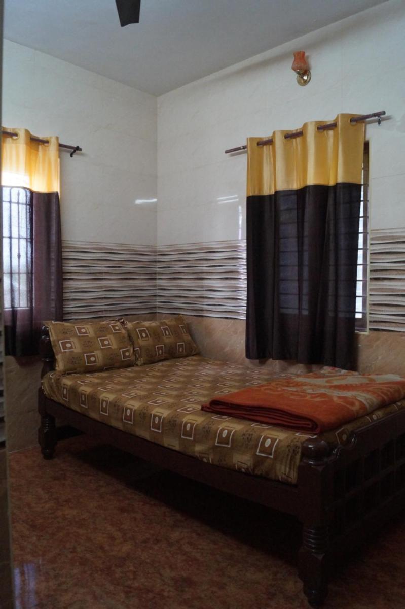 Wins Rooms - Housity