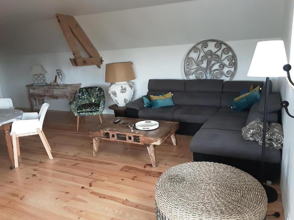 chambre k au domaine du mont scolan - Housity