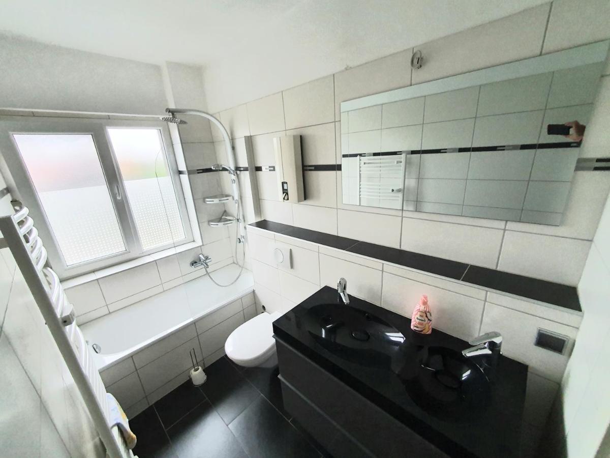 Pottmensch Oberhausen 3 Schlafzimmer - Hizvo