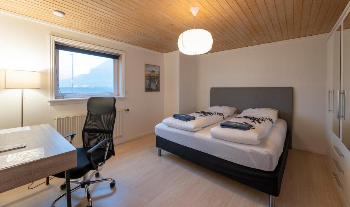 Pouls Airport Guesthouse - PHD Car Rent - Housity