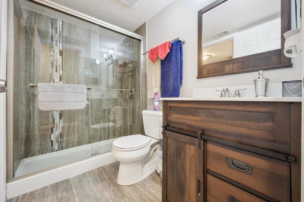 Urban Oasis Near Cherry Creek State Park - Housity