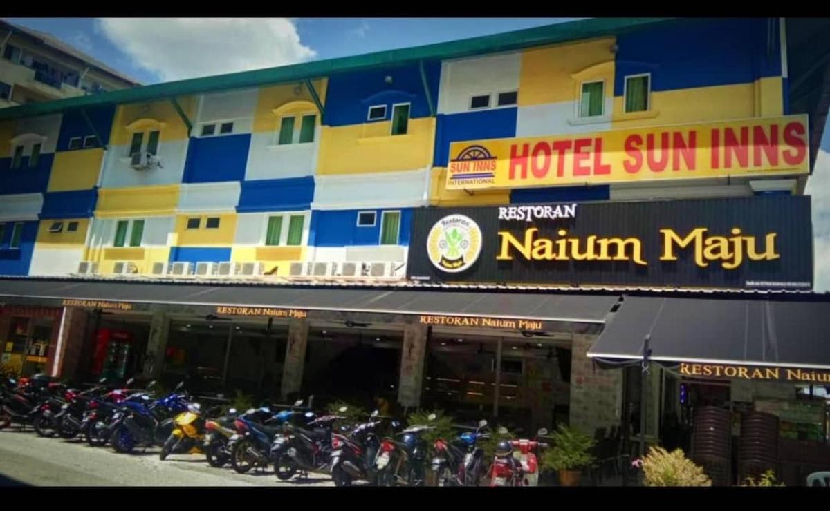 Sun Inns Hotel Lagoon near Sunway Lagoon Theme Park - Housity