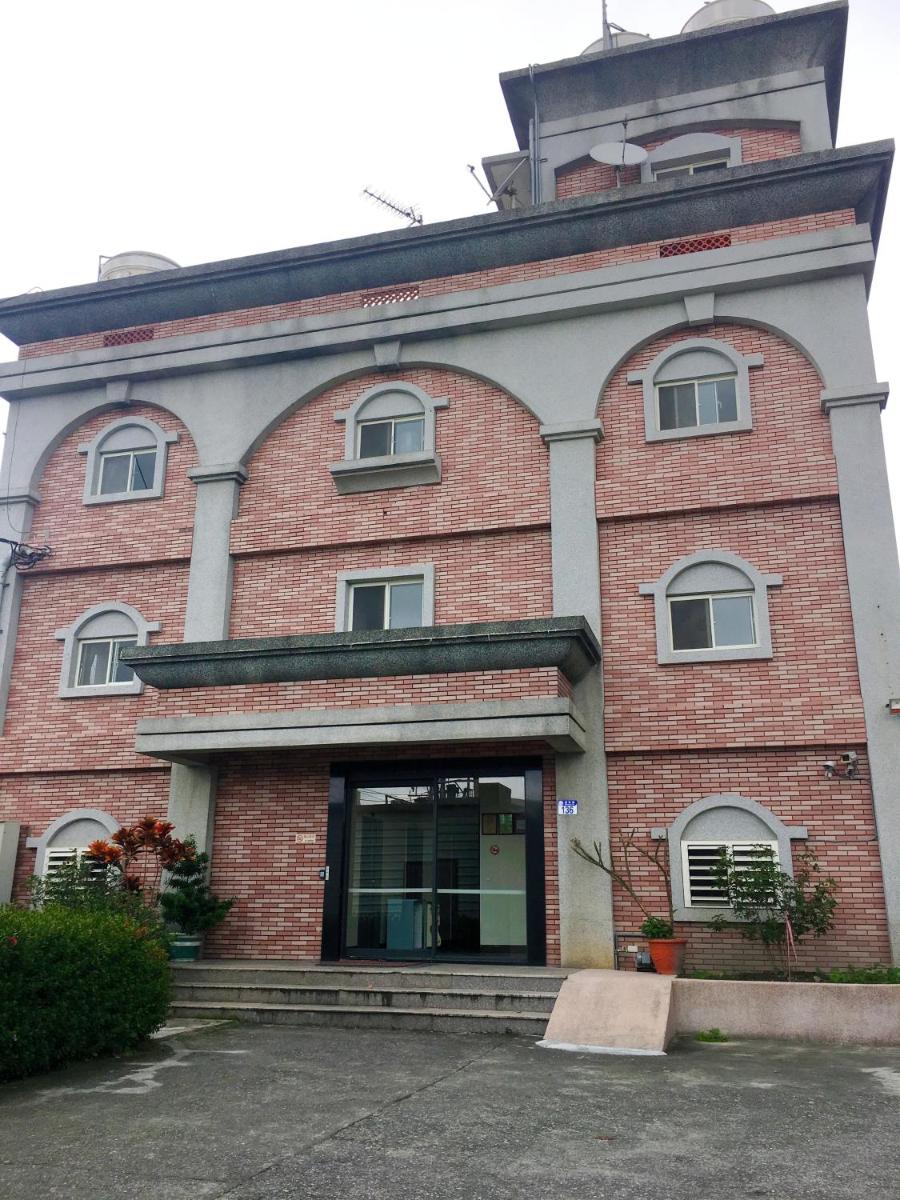 Golden Sunshine - Housity