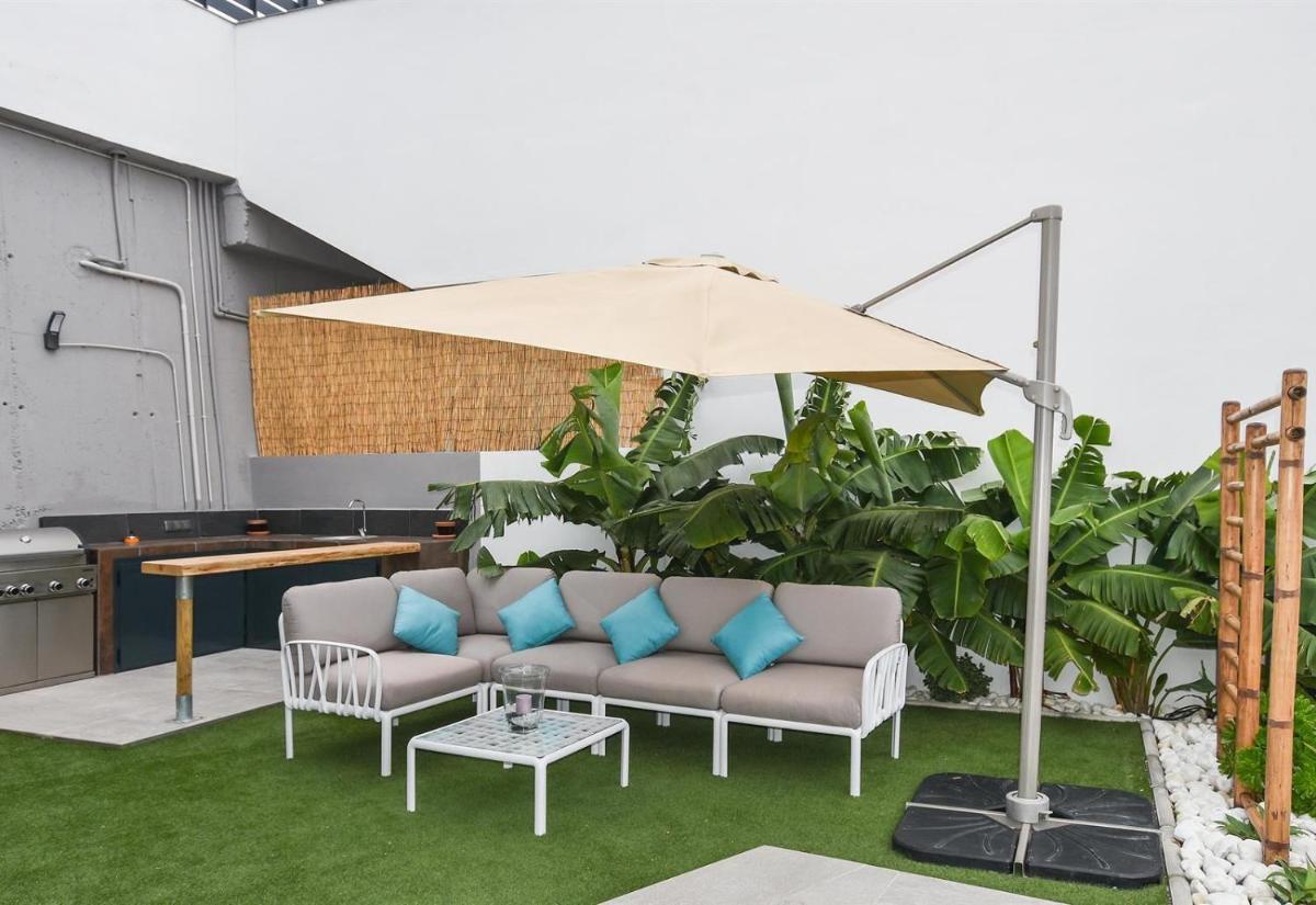 Luxury Villa Celeste spa retreat - Housity