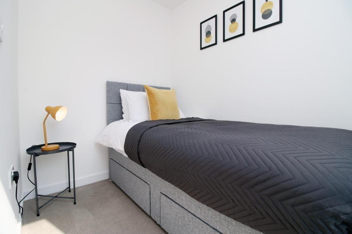 City Stay - Easy Access & parking - Housity