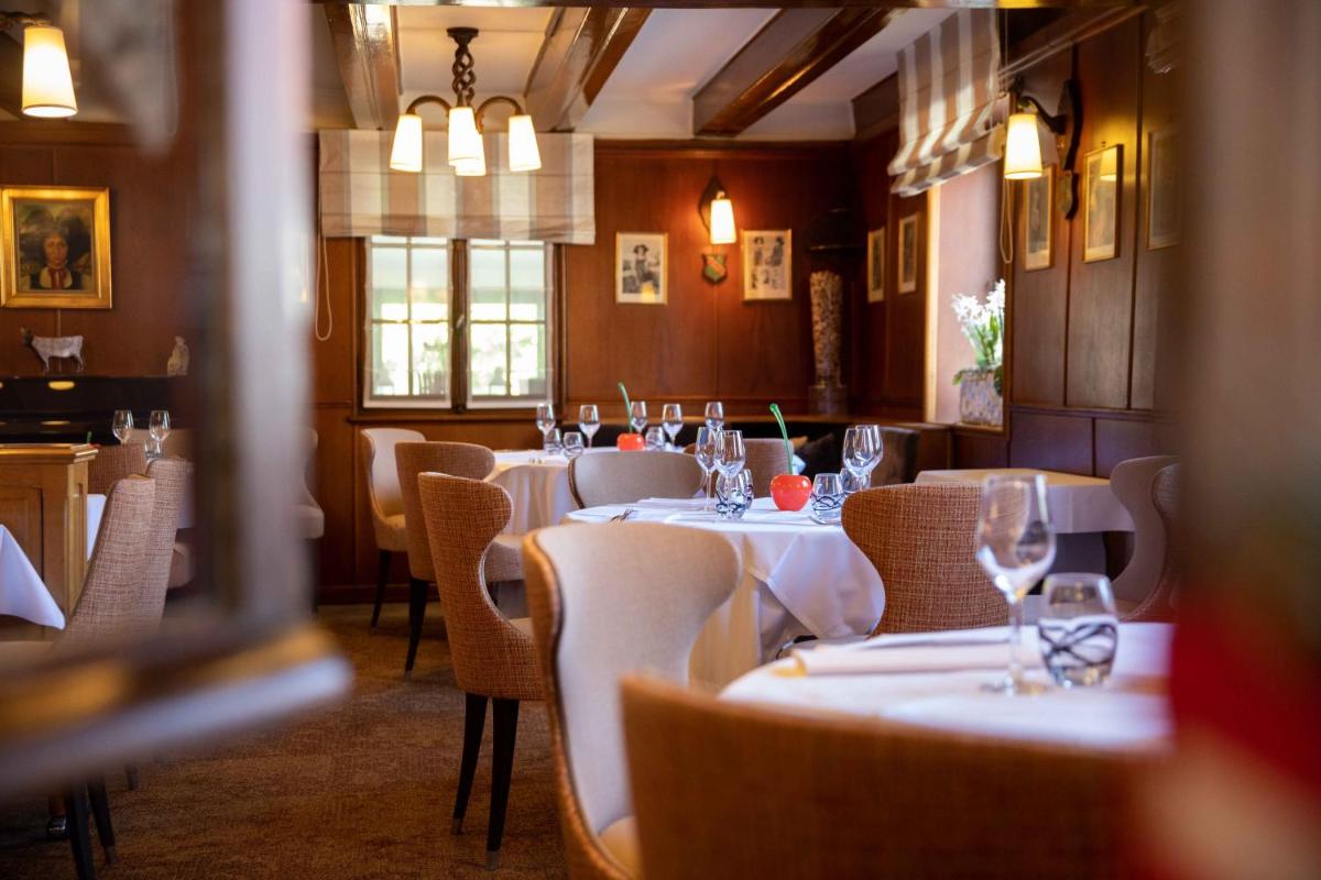 Hôtel Restaurant Au Boeuf - Housity