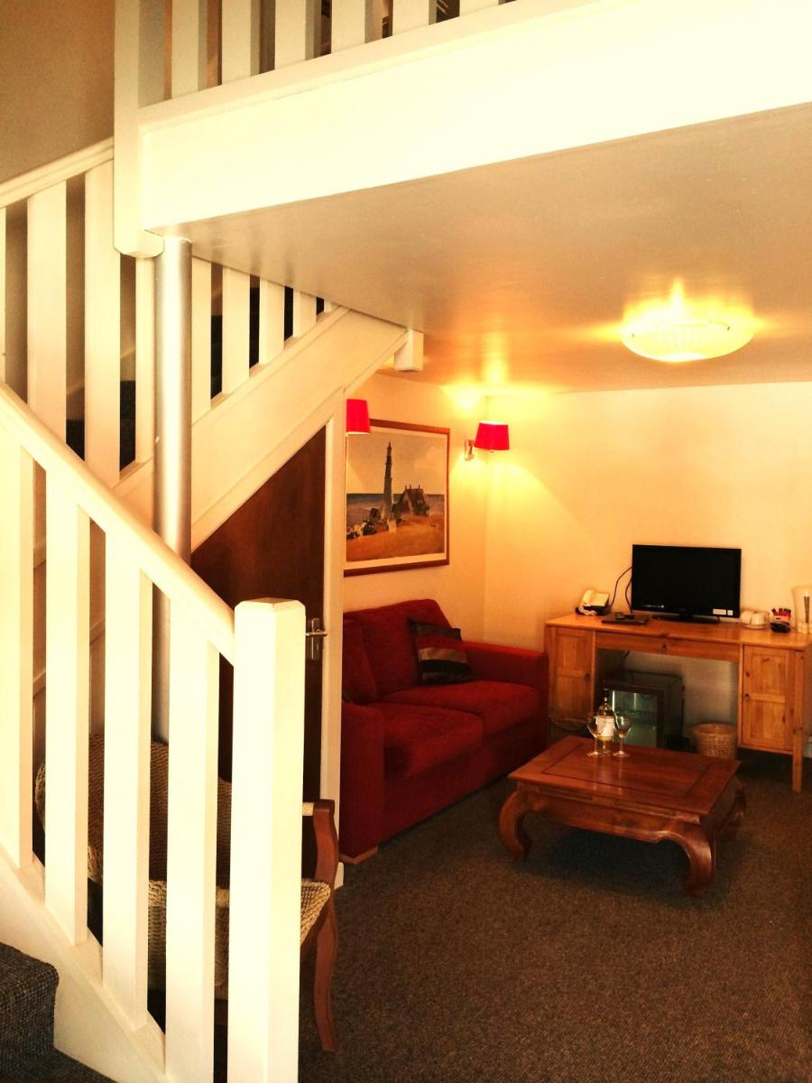 The Gardeners Country Inn - Housity