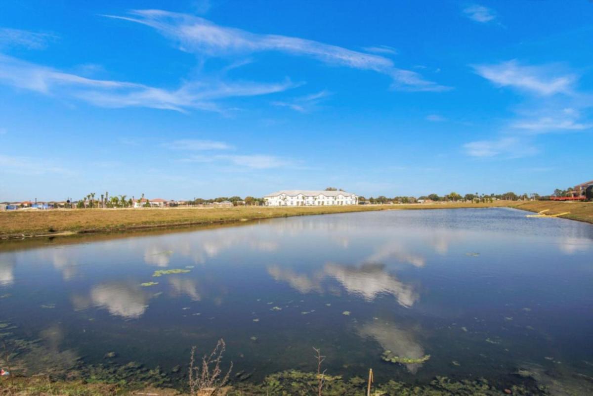 WellerOaks at Solterra Resort by Shine s - Housity