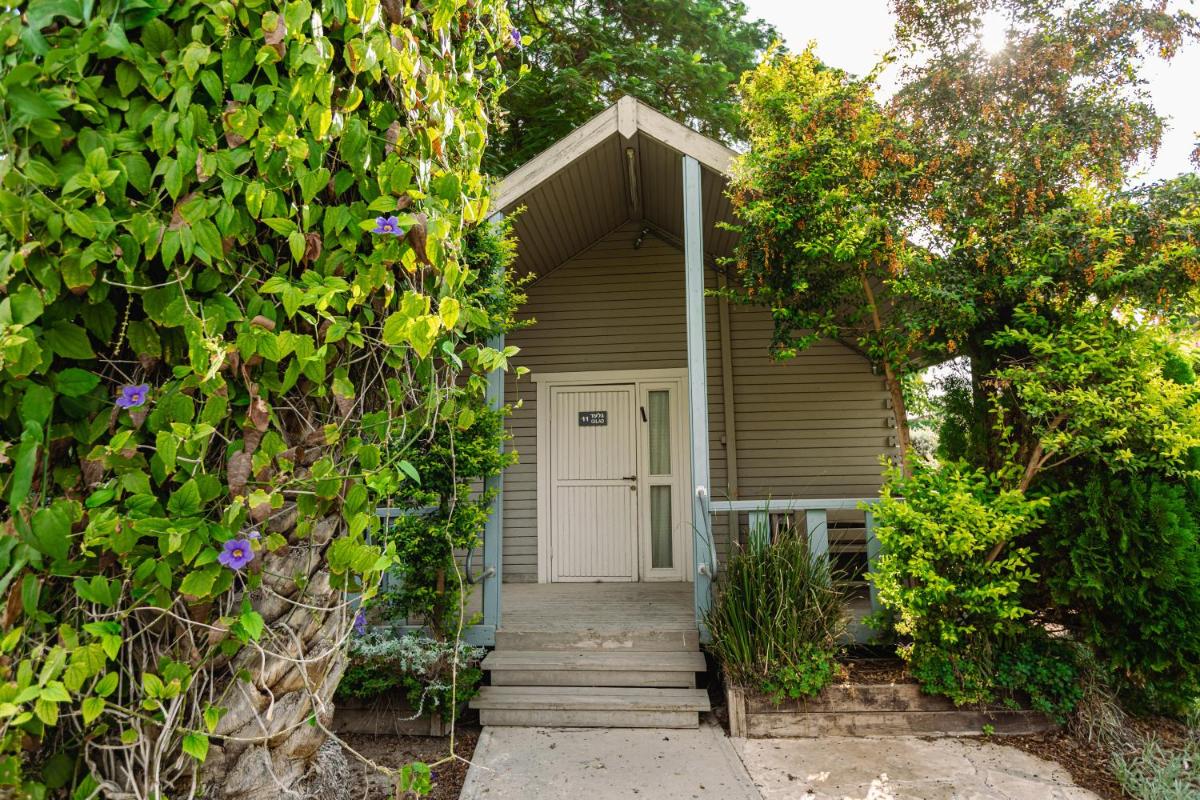 Nir David Country Lodge - Housity