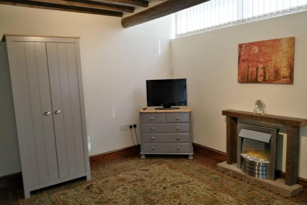 Suitetrails - South West Wales self catering farm stay!