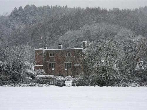 Bickleigh Castle - Housity