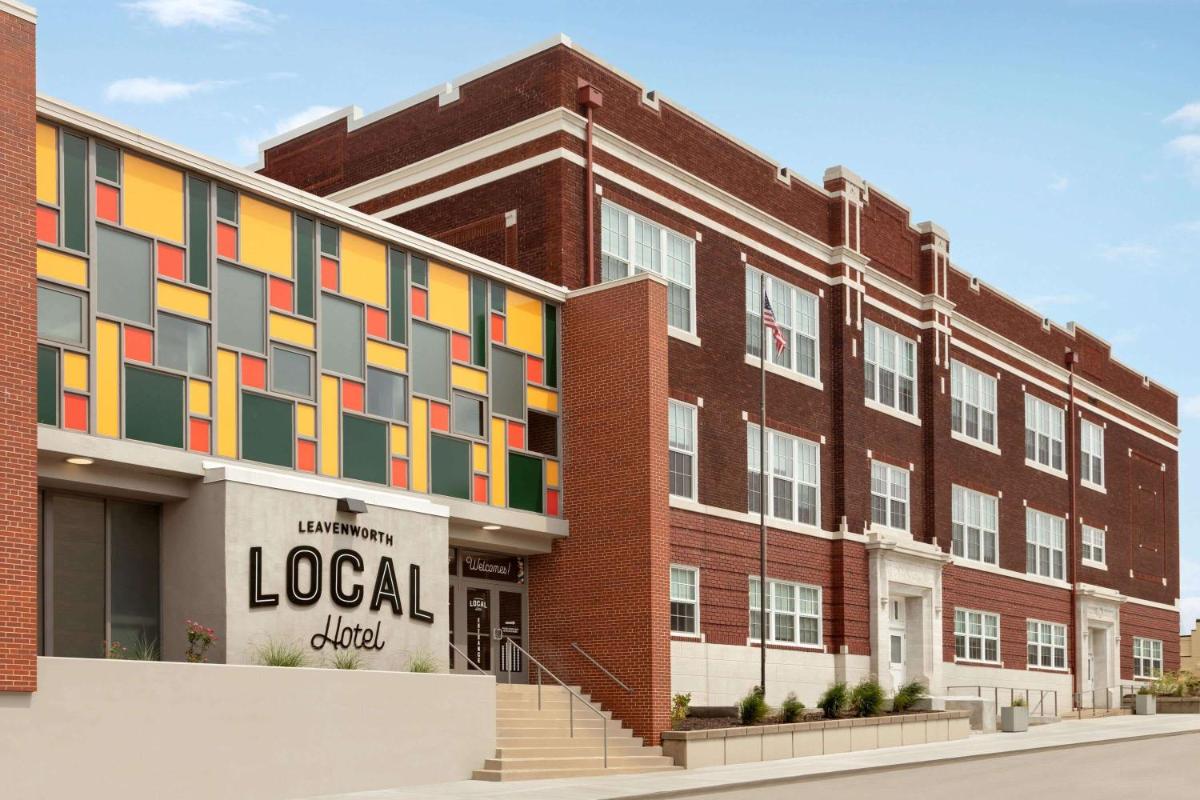 Leavenworth Local Hotel - Housity