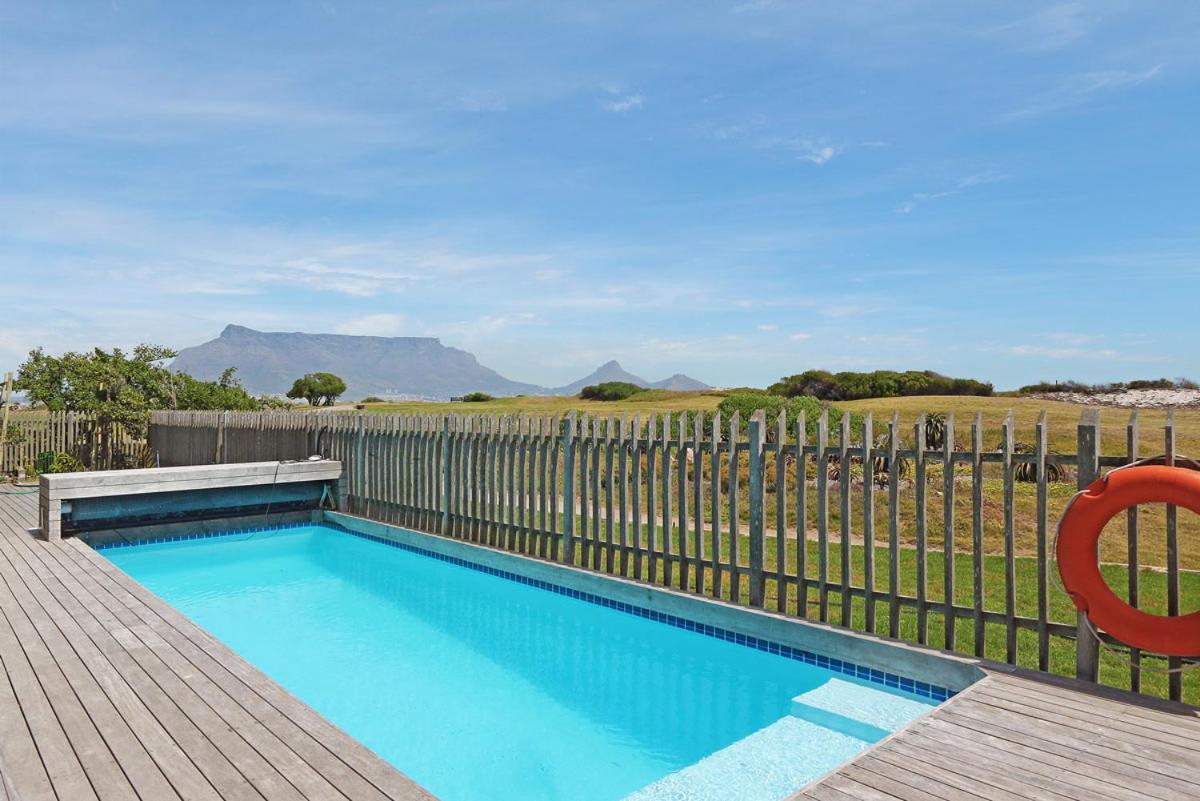 2 Bay Sunset Villa - Housity
