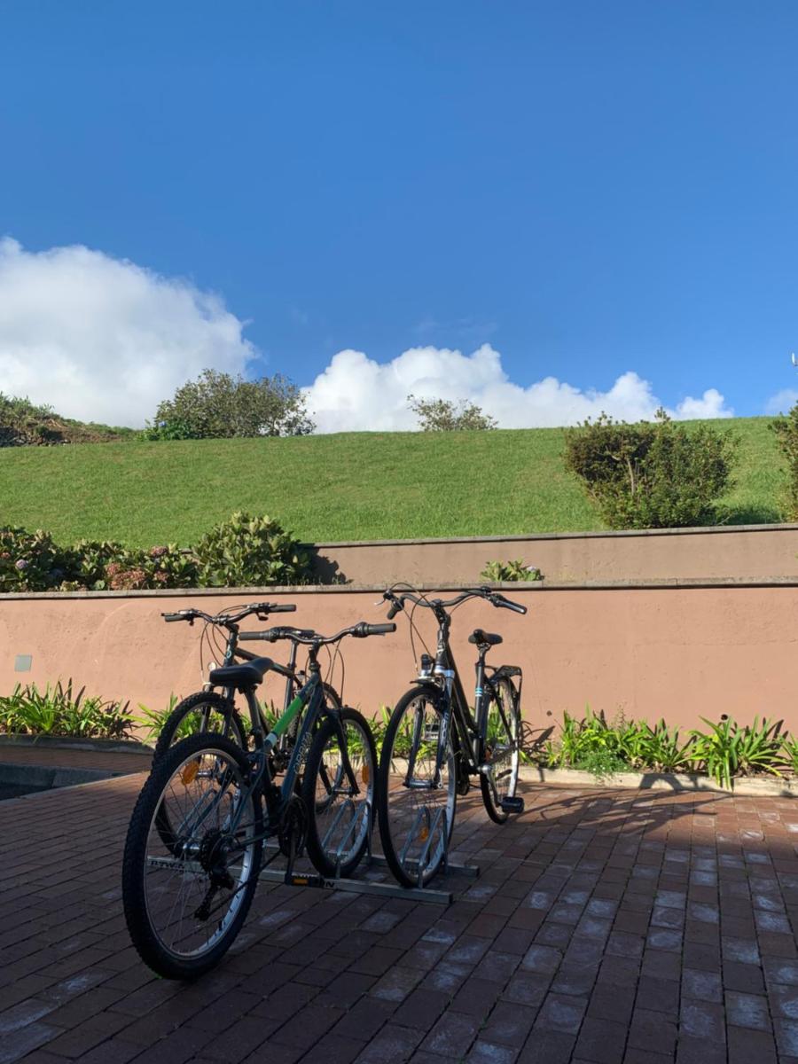 Andar de bicicleta em The Lince Nordeste ou nos arredores