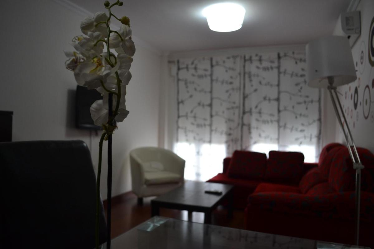Apartamento Acueducto, tres dormitorios y parking gratis - Housity