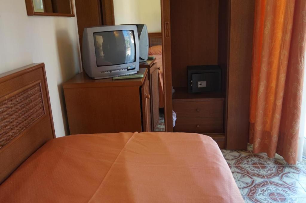 Hotel Villa Bianca Resort - Housity