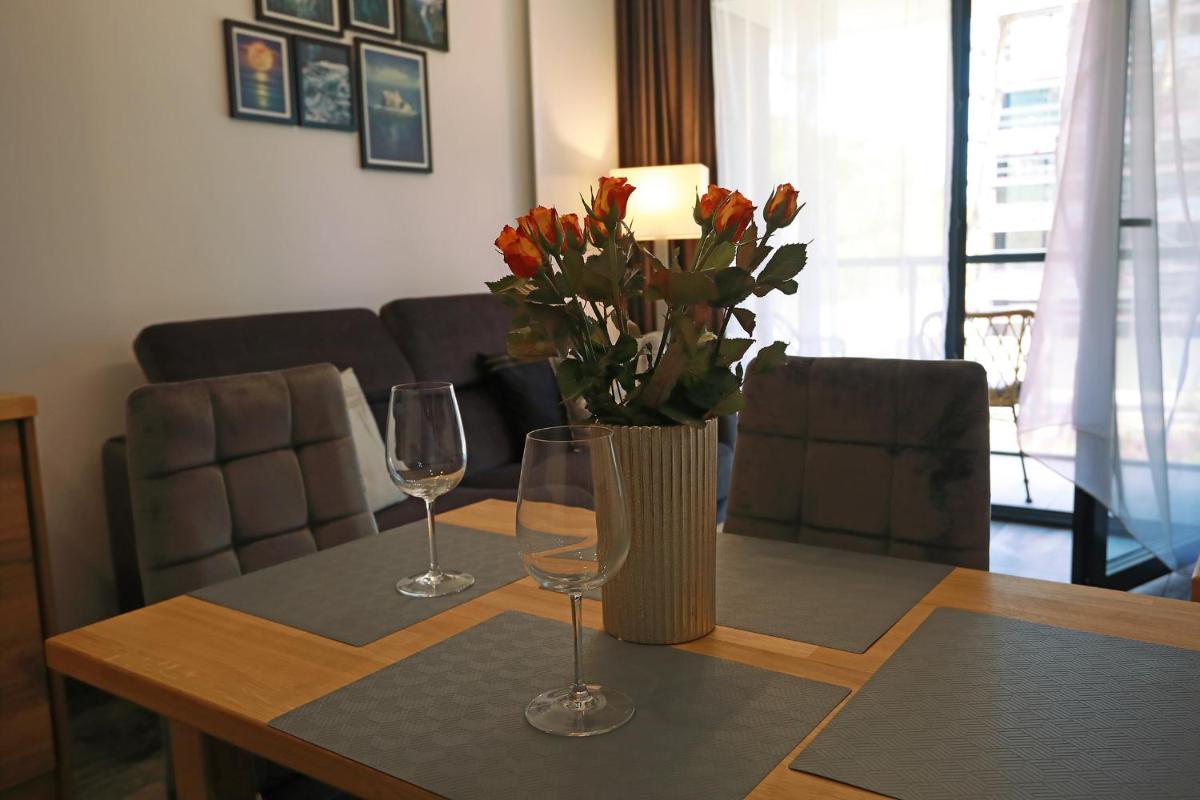 Shellter Apartament Nadmorski - Housity