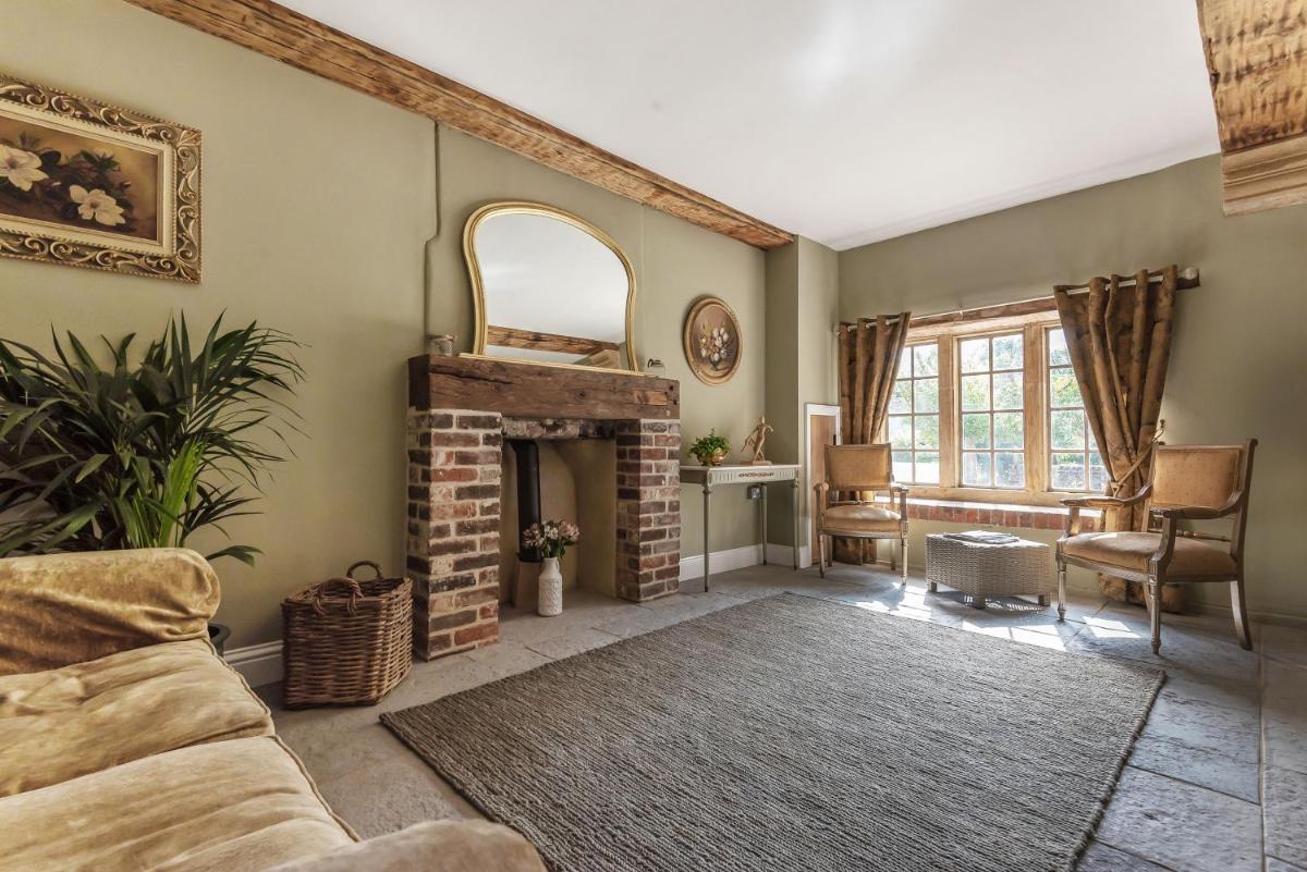 The Mill Retreat - Housity