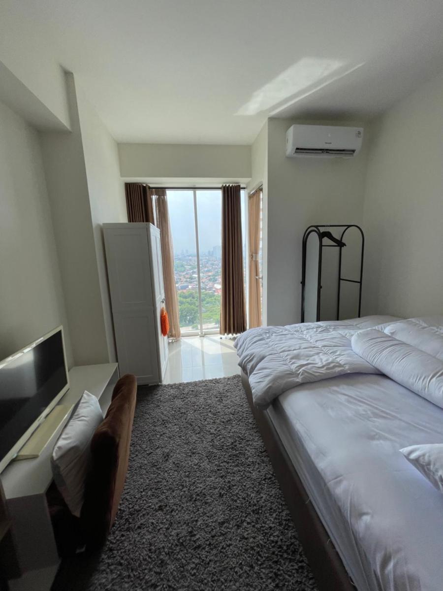 Suitetrails - Apartemen Nyaman dan Strategis! Grand Kamala Lagoon Barclay Tower
