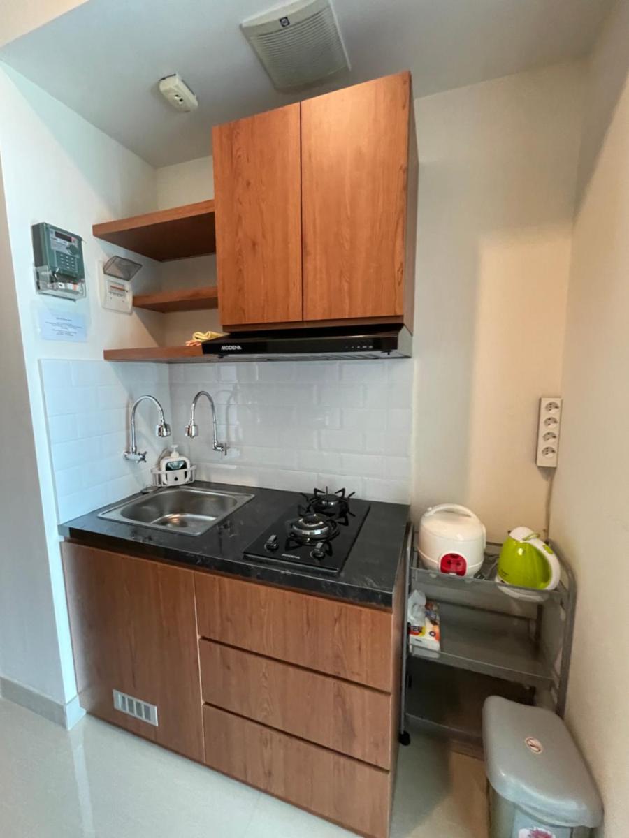 Suitetrails - Apartemen Nyaman dan Strategis! Grand Kamala Lagoon Barclay Tower