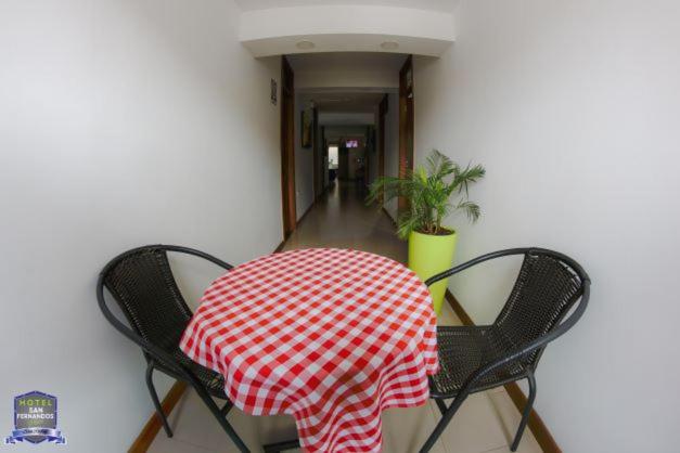 Hotel San Fernandos Plaza - Housity