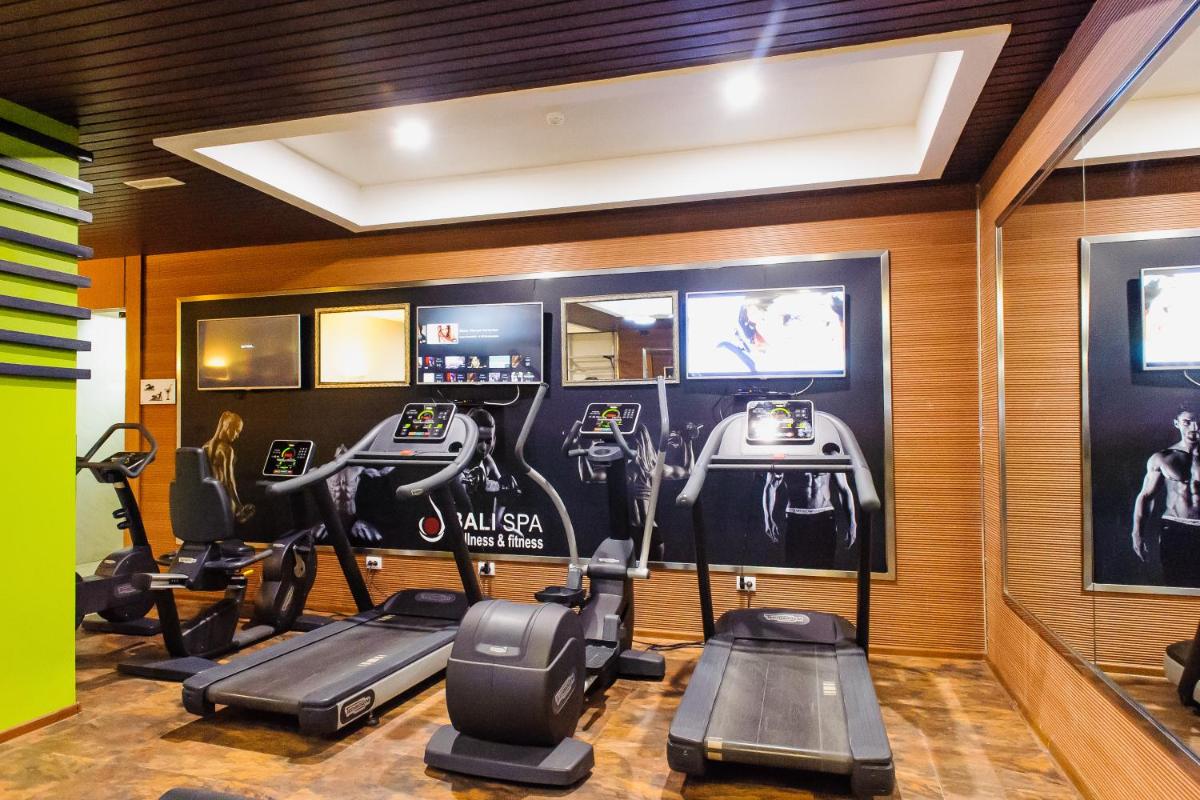 Diplomat Hotel by AG Hotels Group - Housity